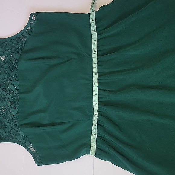 American Eagle Outfitters Green  Dress/ Size 6. - Picture 5 of 10